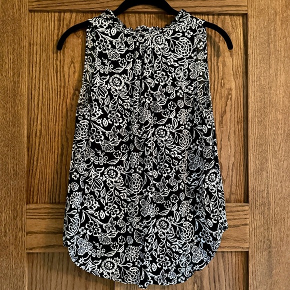 LOFT Ruffle Neck Shell - Picture 7 of 13